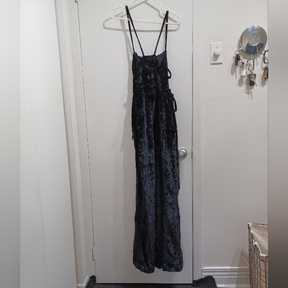 Free people black velvet jumpsuit - Picture 13 of 15